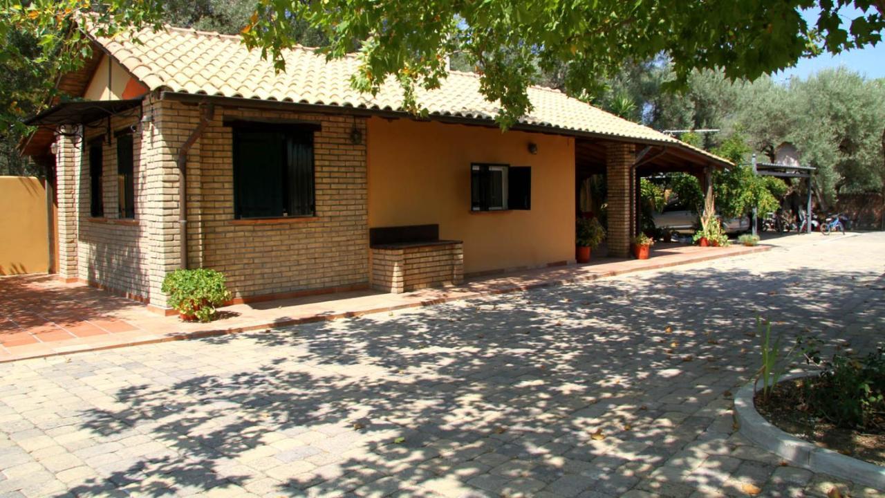 Miltiadis Farm Villa Lefkáda Exterior foto